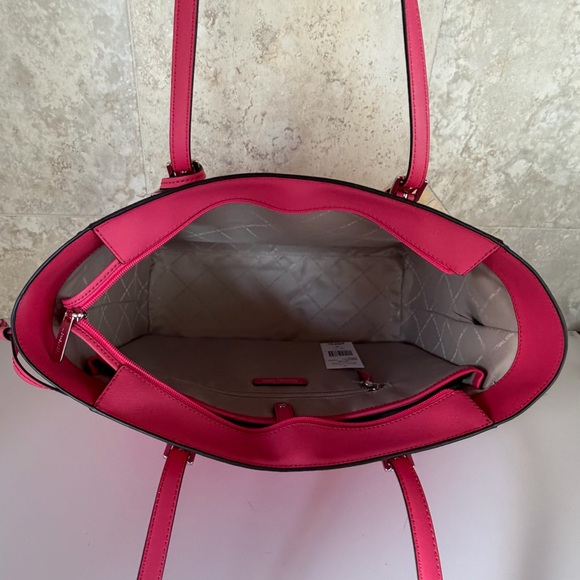 Michael Kors Voyager LG Multifunction Tote Shoulder Bag Hibiscus - Picture 9 of 14